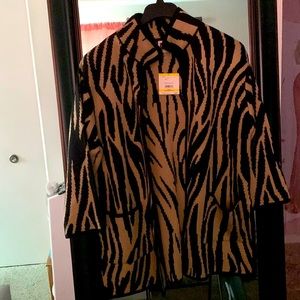 Anne Klein sweater w/ 3/4 inch sleeve